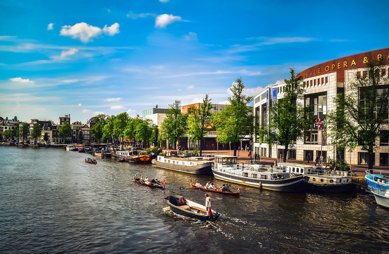 What Are The Top Tourist Attractions In Amsterdam?